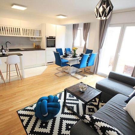 Apartman Ela Makarska Exterior foto