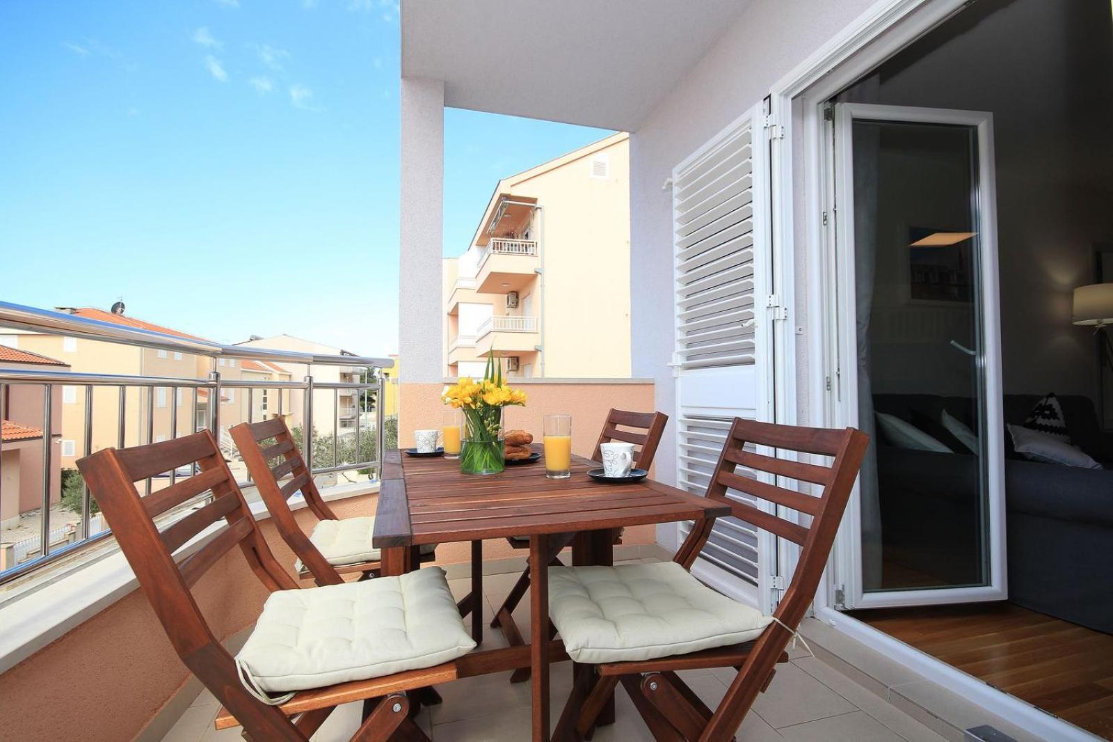 Apartman Ela Makarska Exterior foto